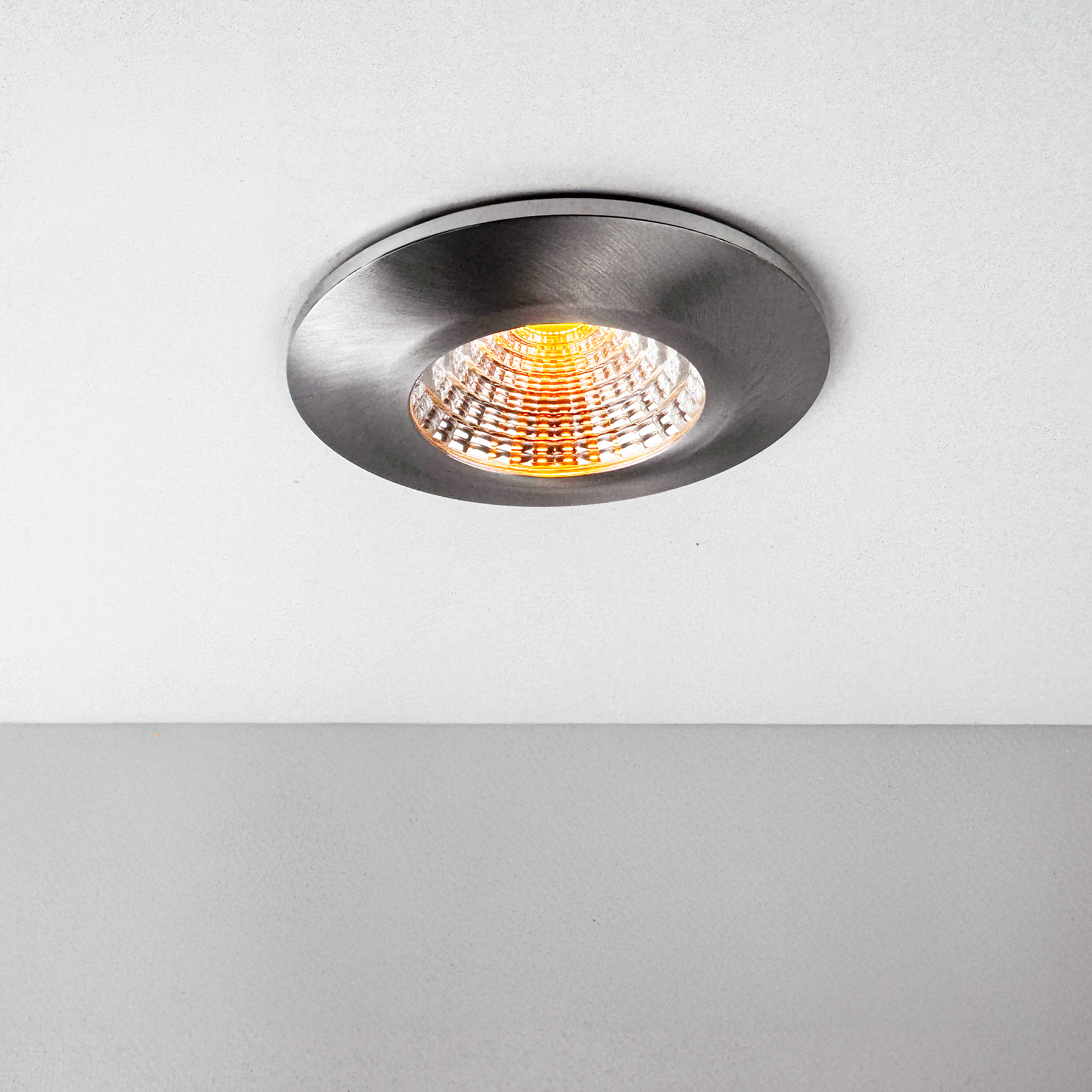 MOBiDIM COB SLIM R IP65