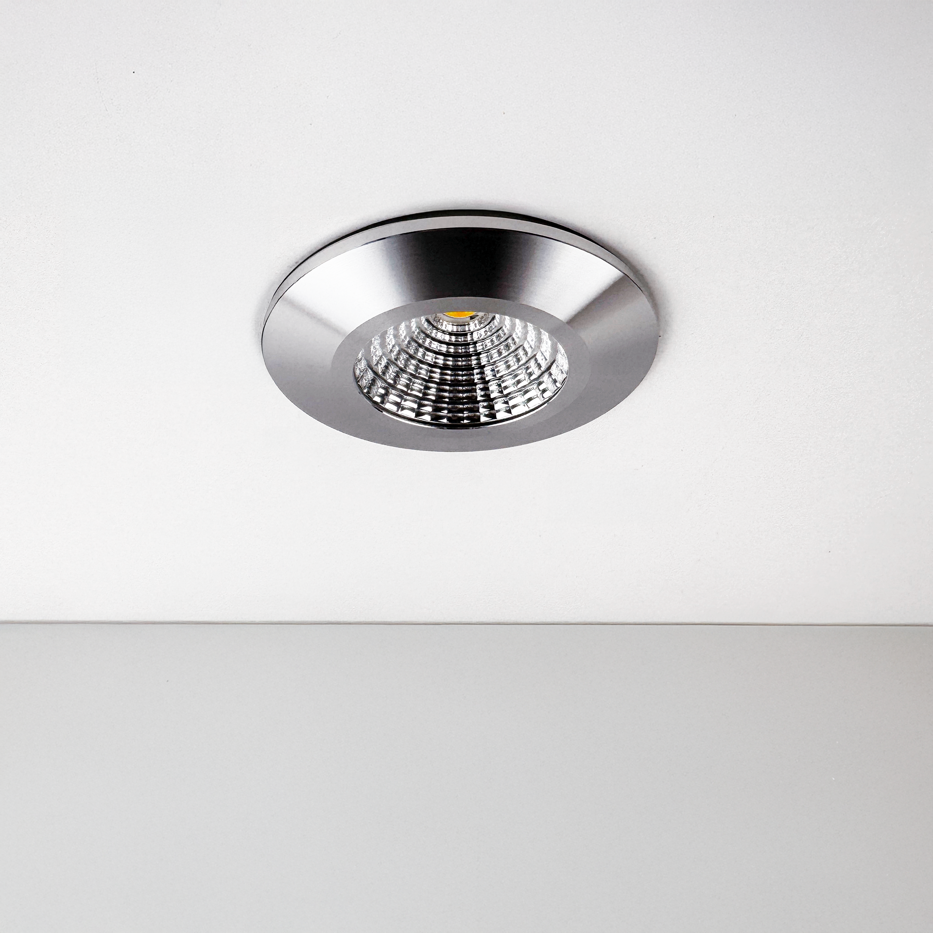 MOBiDIM COB SLIM R IP65