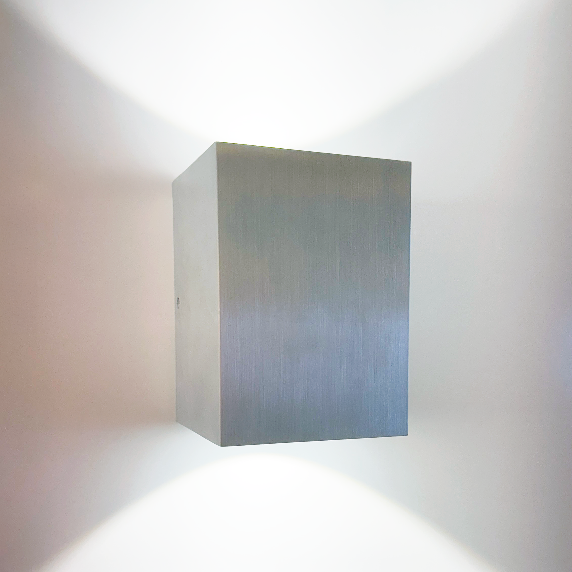 SLIM IP65 WANDLEUCHTE