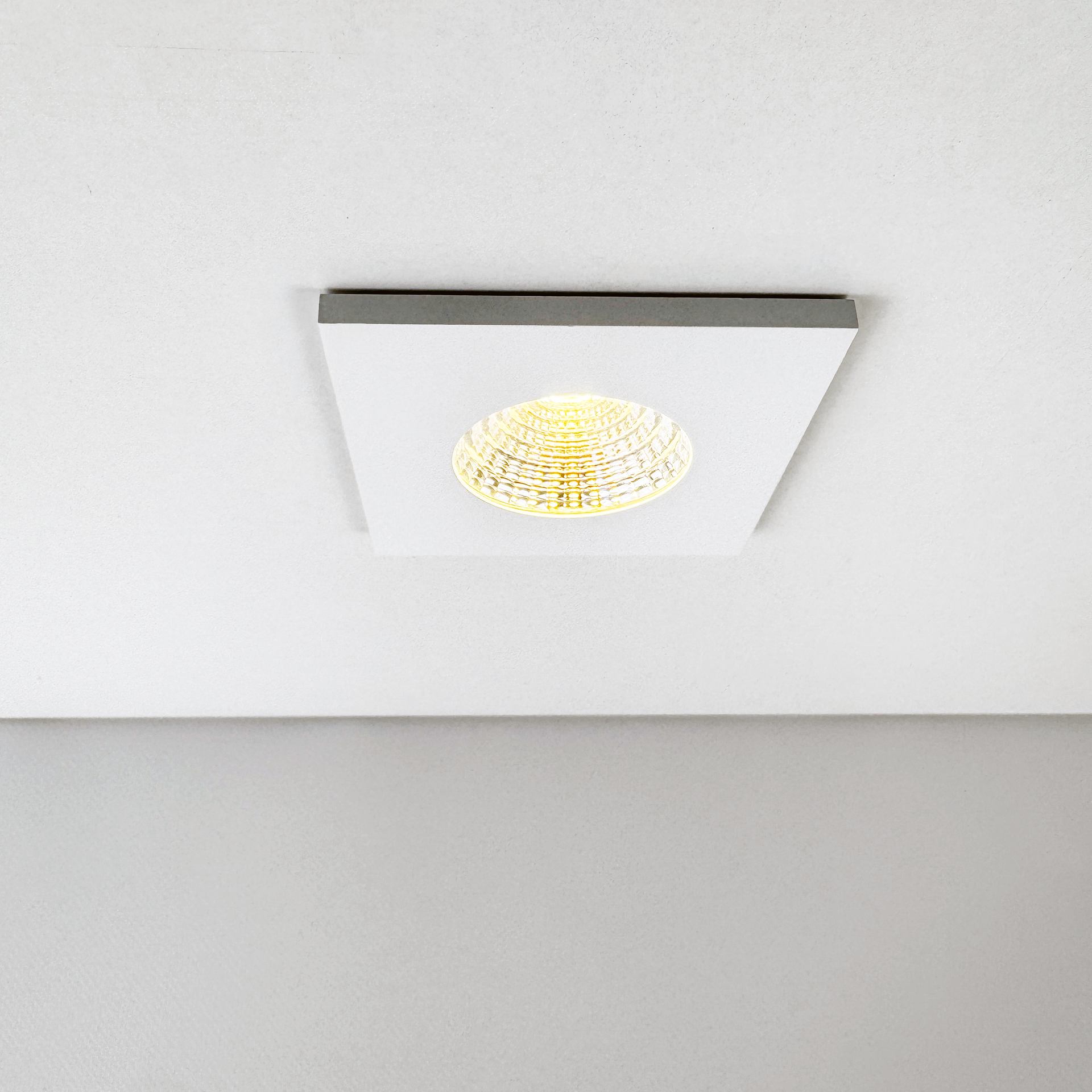 MOBiDIM COB SLIM Q IP65